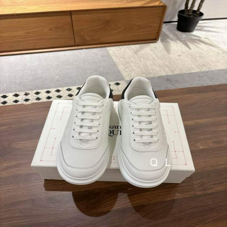 Picture of Alexander McQueen Shoes _SKUAlexanderMcqueensz35-40LL0701333